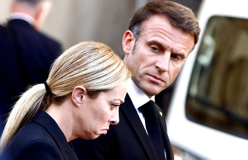 UE Emmanuel Macron Giorgia Meloni