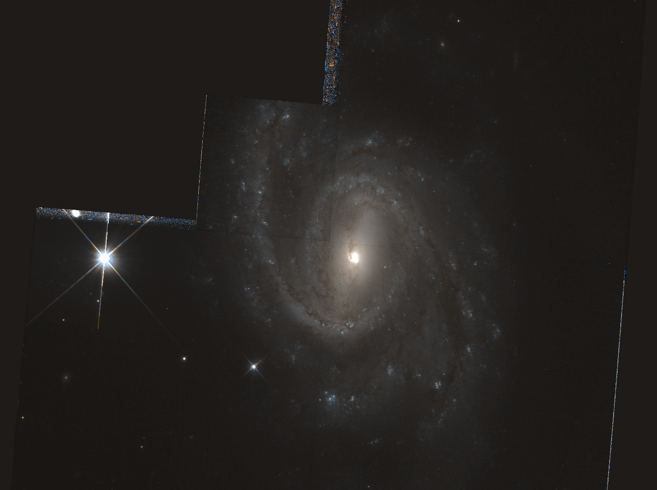 NGC 1832